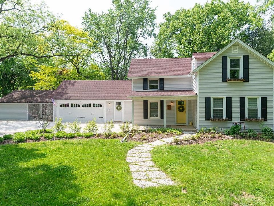 3711 Highcrest Rd, Rockford, IL 61107 Zillow
