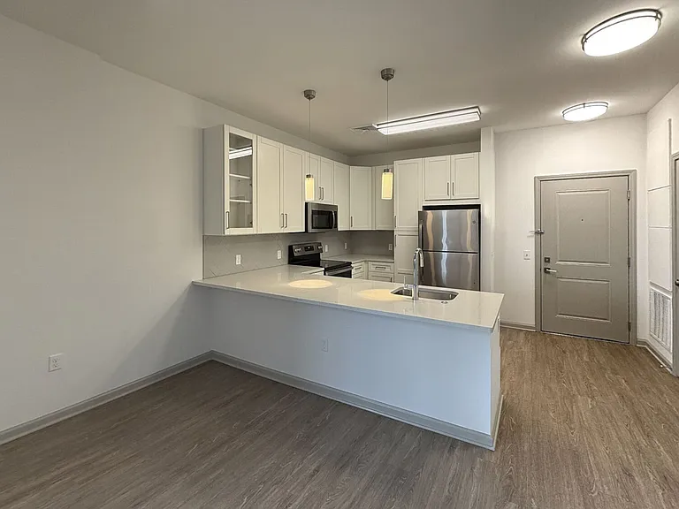 Residences at The Promenade — Photo 77