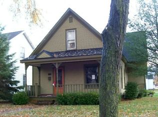 543 W 10th St, Traverse City, MI 49684