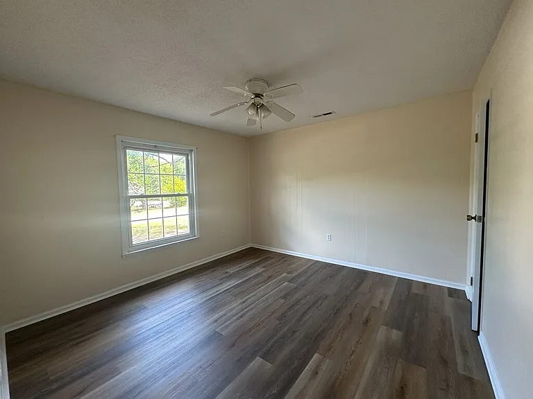 21 Crown Point Rd — Photo 10