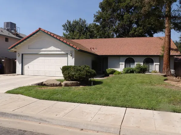 668 N Bundy Ave, Clovis, CA 93611