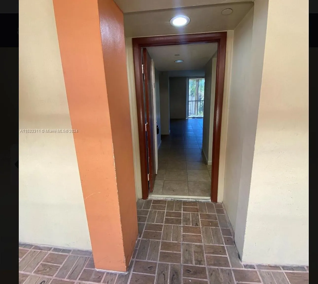8500 SW 133rd Avenue Rd — Photo 2