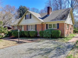 104 Pineburr Rd, Greensboro, NC 27455