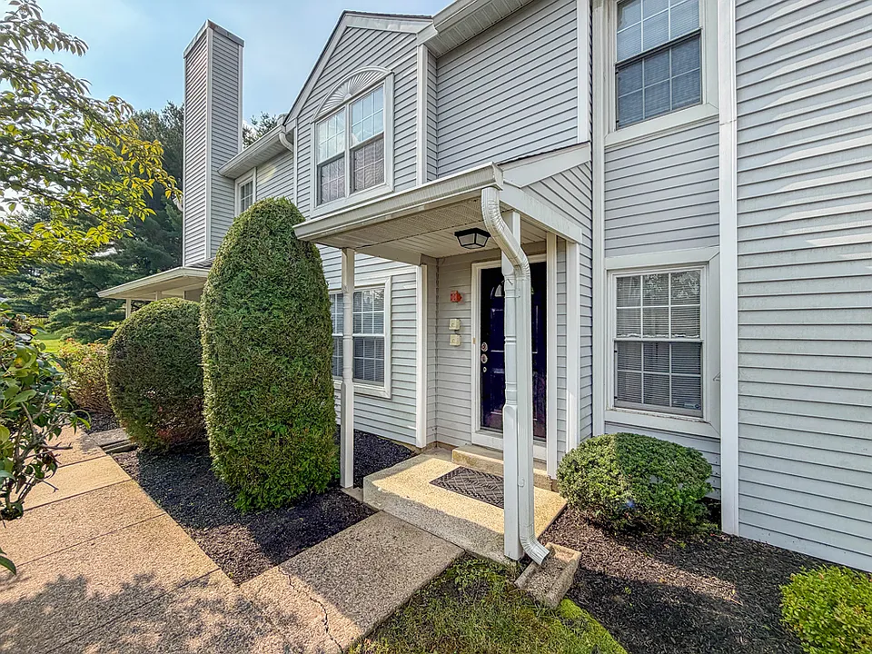 42 Stockton Ct