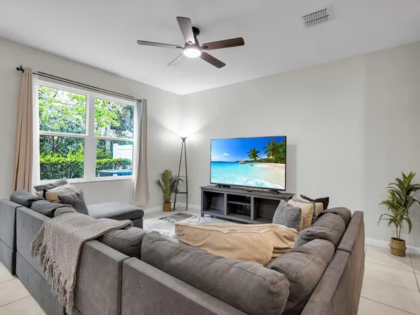 6340 Sailpointe Lane, West Palm Beach, FL 33413