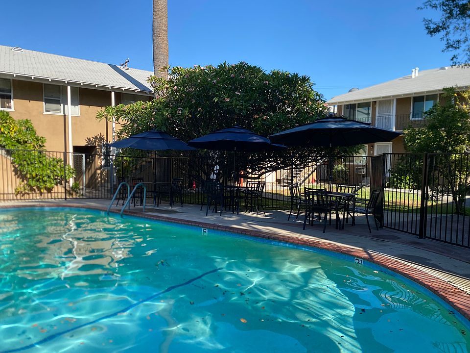 1st image of 915 W Shorb St #2B-1Ba-900Sqft