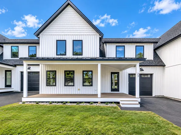 22 Fairway Commons Drive #3, Gorham, ME 04038