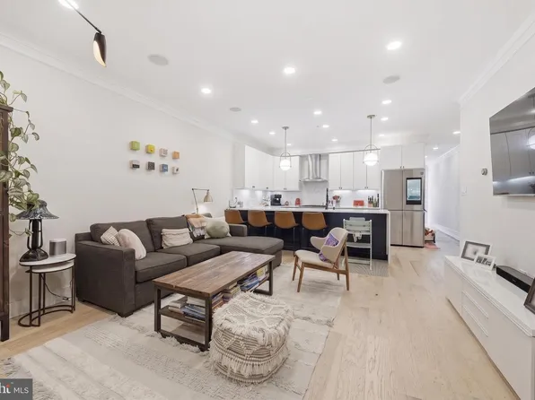 756 Princeton Pl NW #1, Washington, DC 20010