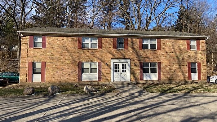 1st image of 3029 Idylwilde Blvd APT 1-D