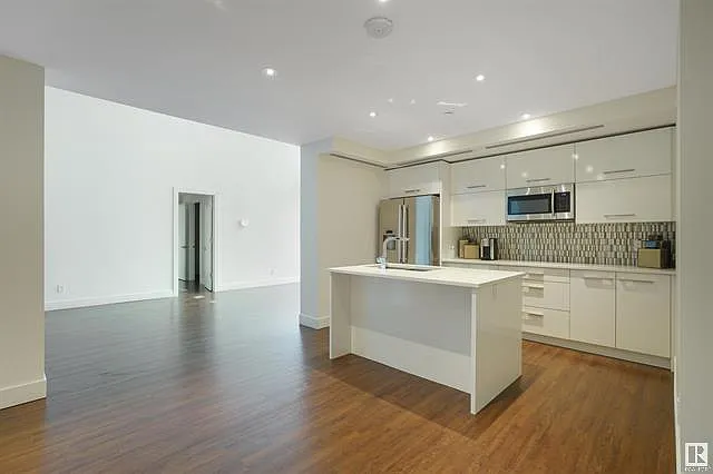 11969 Jasper Ave NW #306 — Photo 31