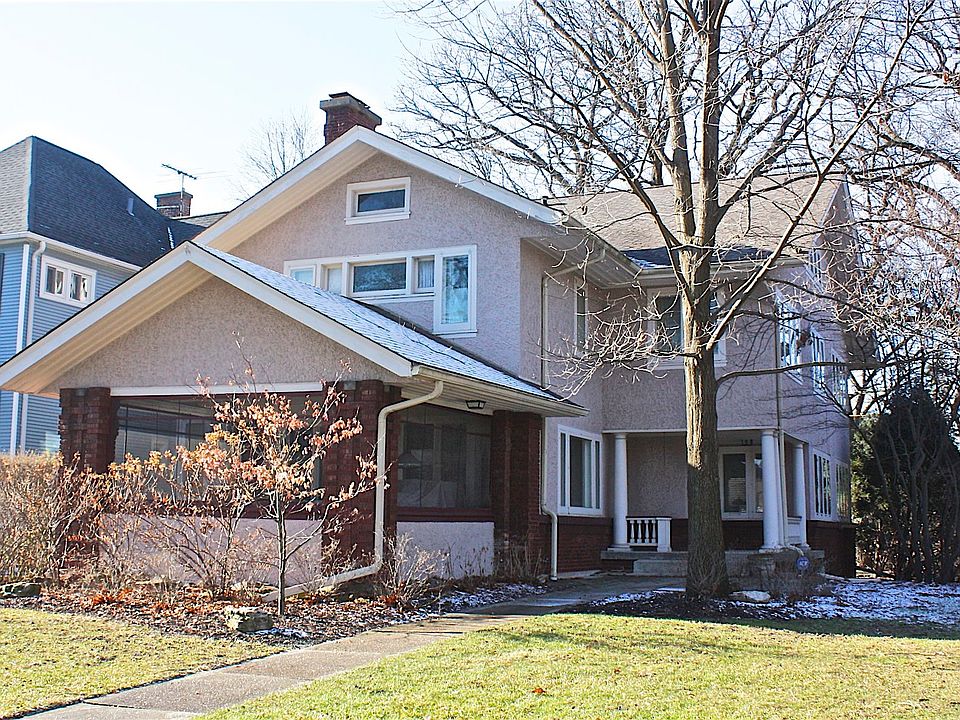 1st image of 752 Franklin Ave