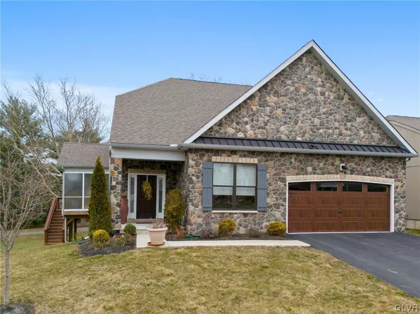 3390 Gentlewind Way, Emmaus, PA 18049