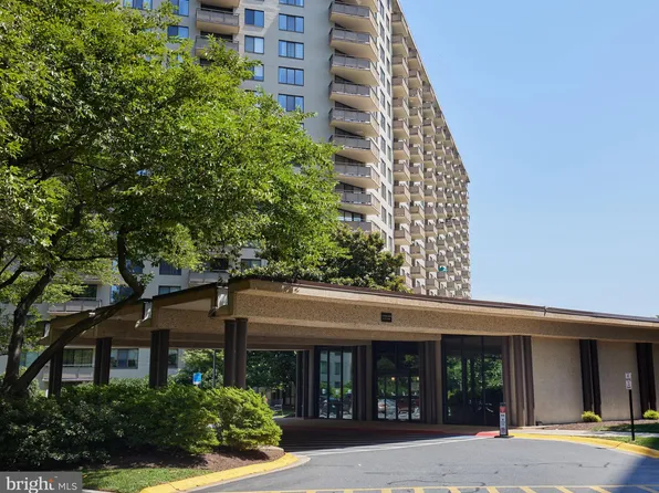 5225 Pooks Hill Rd APT 618S, Bethesda, MD 20814