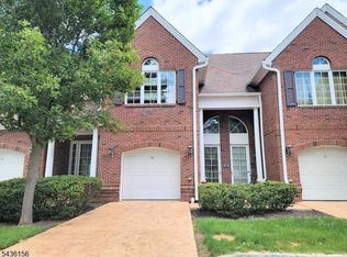 40 Schmidt Cir, Watchung Boro, NJ 07069