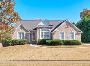 5475 Azalea Crest Ln, Sugar Hill, GA 30518