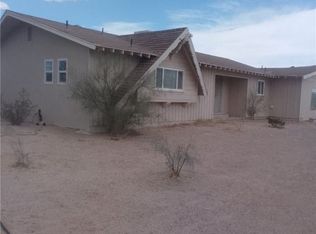 46838 Twin Lakes Dr, Newberry Springs, CA 92365