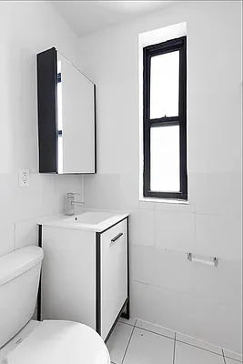 Rented by Bohemia Realty Group | media 5