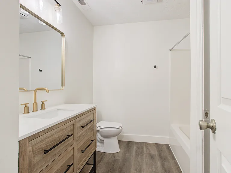 165 Westhaven Dr — Photo 19
