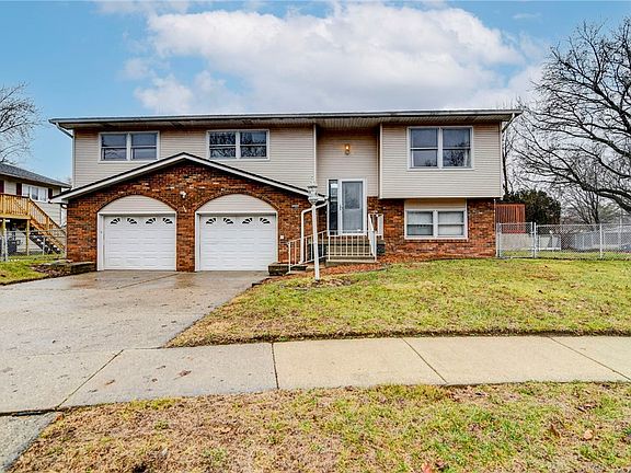 2nd image of 4633 N Butler Dr