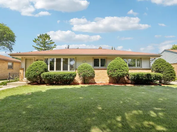 6248 West Kinnickinnic River PARKWAY, Milwaukee, WI 53219