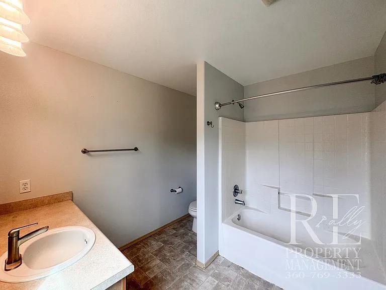4376 Wigeon Ave SW — Photo 17