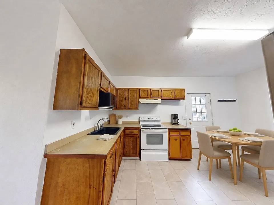 19 Kelley Sq #2