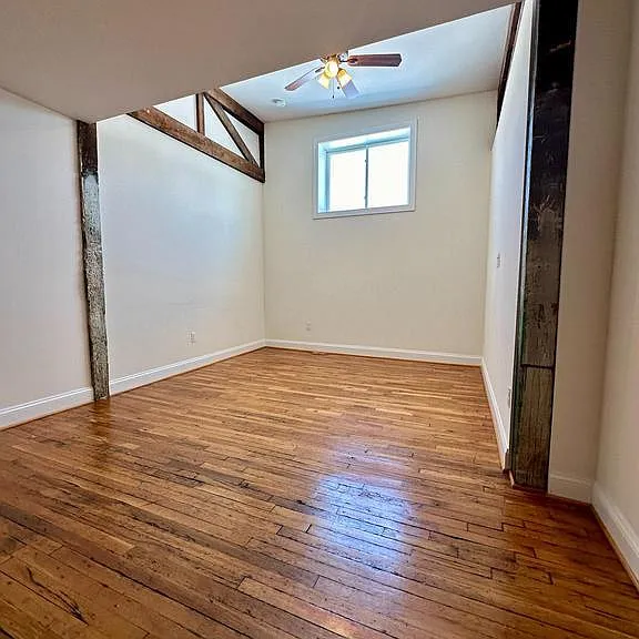 302 N Cameron St #202 — Photo 9