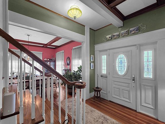 5th image of 311 N Main St