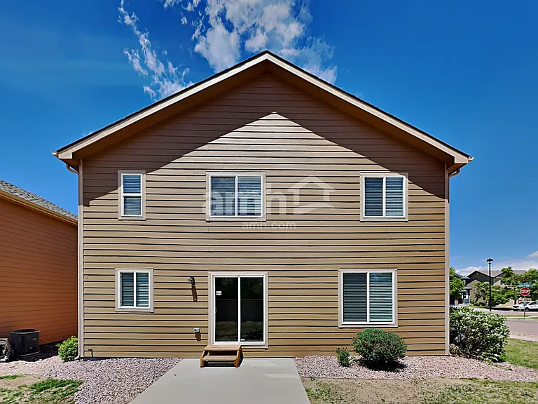 2496 Sierra Springs Dr — Photo 22
