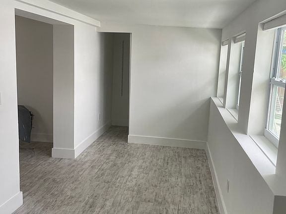 5th image of 35 SW 6th St #1