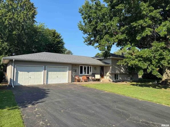 203 S Dale Dr, Havana, IL 62644
