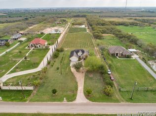 5708 Rio Grande Care Rd, Edinburg, TX 78541