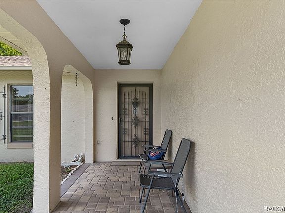 5th image of 3640 S Springbreeze Way