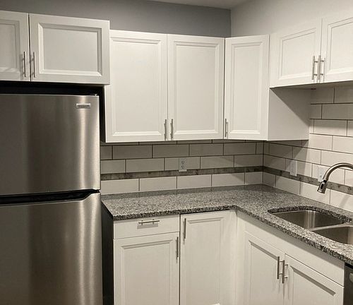 2nd image of 5023 Maybrook Dr