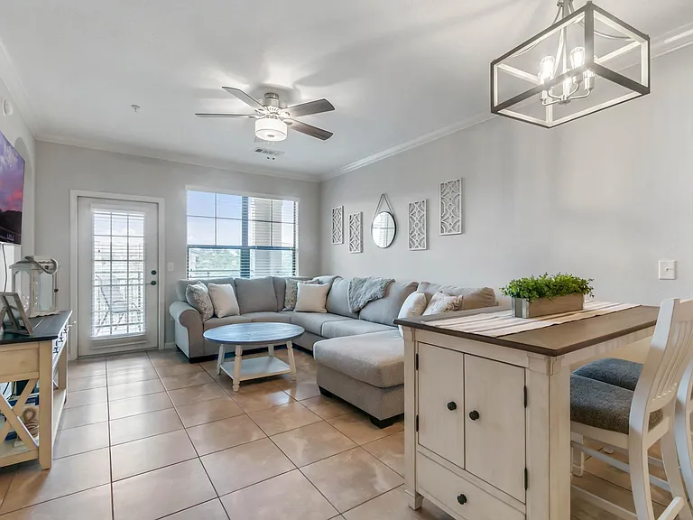 903 Charo Pkwy #832 — Photo 3