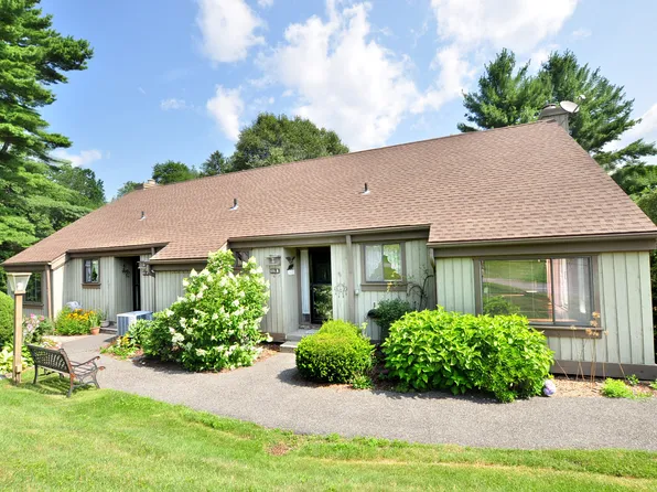 621 Heritage Village #B, Southbury, CT 06488