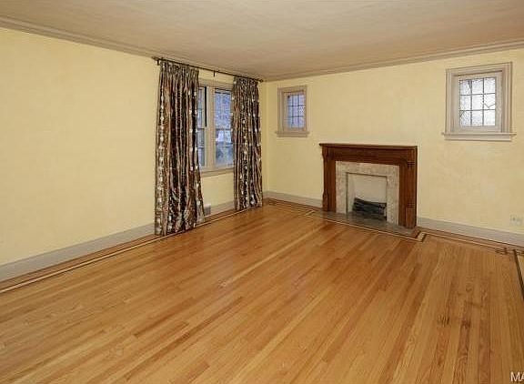 2nd image of 7307 Northmoor Dr