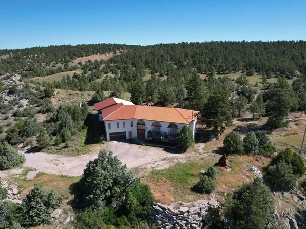 5105 Highway 16, Newcastle, WY 82701