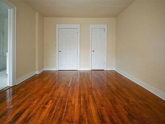 2nd image of 3752 80th St APT 4E