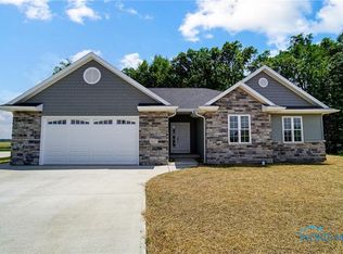 16237 Sugar Maple Ct, Findlay, OH 45840