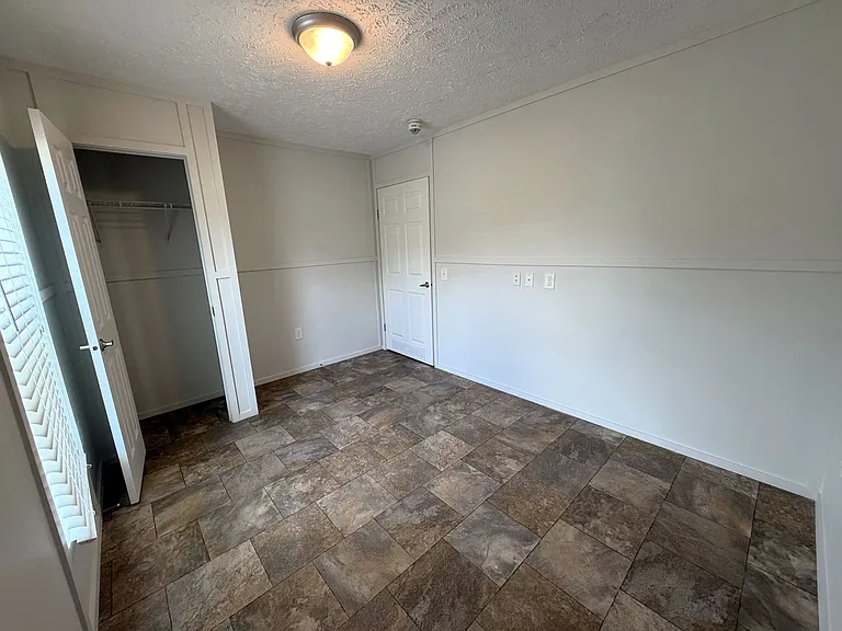 1030 Mildred St #12 — Photo 18