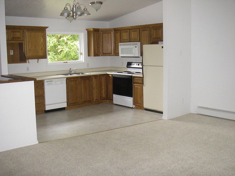 Looking at kitchen from living room.