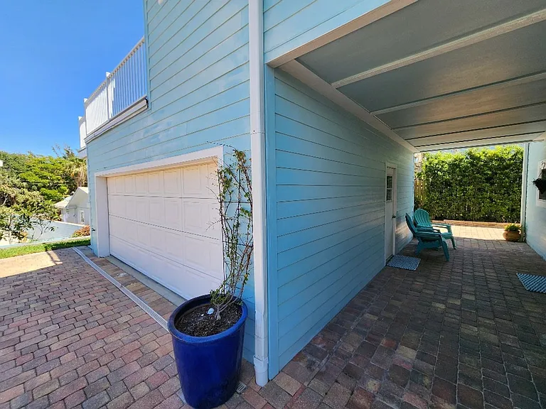 110 Surf St — Photo 35