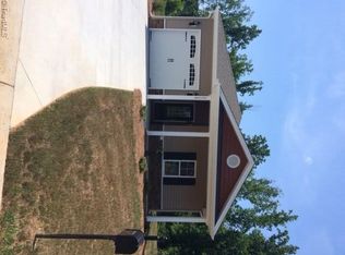 2728 Stonefield Crossing Dr, Winston Salem, NC 27107