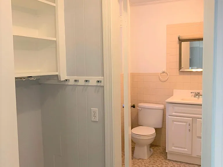 547 Broadway #2 — Photo 11