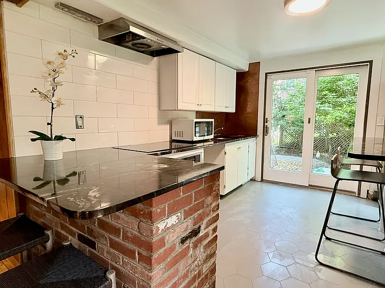 239 Big Fresh Pond Rd — Photo 11