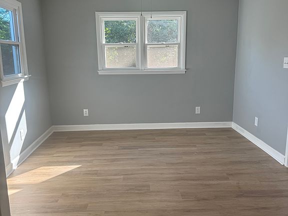 4th image of 414 Gary Ave