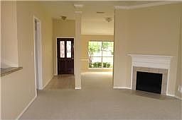 3rd image of 3927 Summerfield Dr