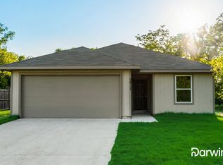 2912 Walnut St, Greenville, TX 75401