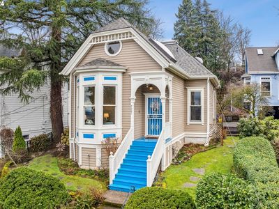 7321 S Corbett Ave, Portland, OR, 97219